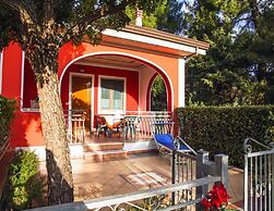 Apartment in Ascea With Garden