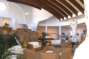 Studio With Shared Pool and Close to the Beach in Golfo Aranci