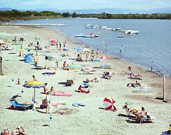 Holiday Flat With air Conditioning in the Belvedere Holiday Complex in