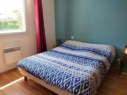 Holiday Home in Santec Near Dossen Beach