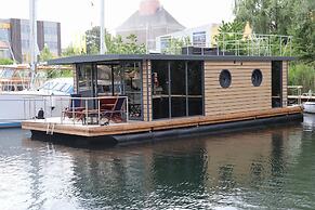 Hausboot Lina in Flensburg
