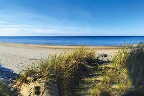 Terraced Houses Near to Sea, Grzybowo