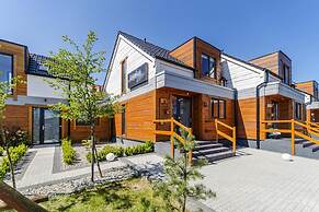 Terraced Houses Near to Sea, Grzybowo