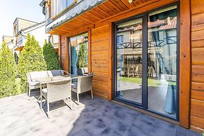 Terraced Houses Near to Sea, Grzybowo