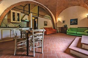 Apartment in Santo Pietro Belvedere With Pool-formerly TUI Ferienhaus