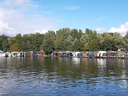 Houseboat on the Dahme