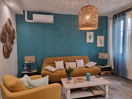 Charming Holiday House With Private Pool, Maillane