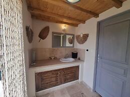 Charming Holiday House With Private Pool, Maillane