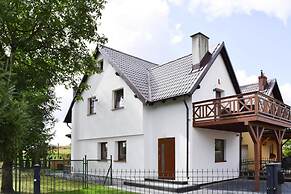 Holiday Home With Private Pool and hot tub