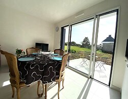 Charming Independent Apartment in Belz
