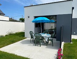 Charming Independent Apartment in Belz