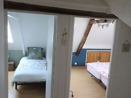 Comfortable Duplex Bay of Morlaix, Plougasnou-formerly TUI Ferienhaus