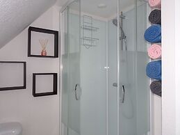 Comfortable Duplex Bay of Morlaix, Plougasnou-formerly TUI Ferienhaus