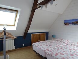 Comfortable Duplex Bay of Morlaix, Plougasnou-formerly TUI Ferienhaus