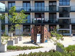 Apartment With Swimming Pool and Sauna, Dziwnow