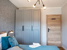 Apartment With Swimming Pool and Sauna, Dziwnow