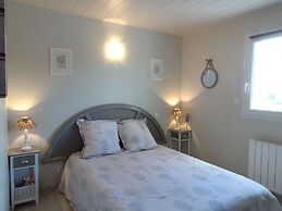 Modern House not far From Mont Saint-michel