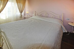 Villa With Above Ground Pool in Camaiore