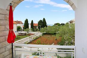 Apartments Adelheid in Biograd, Close to the Beach
