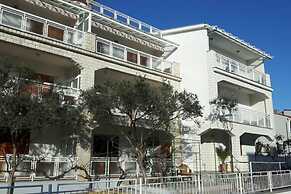 Apartments Adelheid in Biograd, Close to the Beach