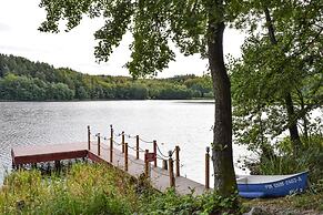 Holiday Home With hot tub and Sauna Directly at the Lake-ex TUI