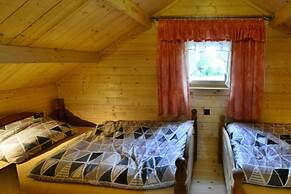 Holiday Home by the Lake, Ostrowiec Slawienski