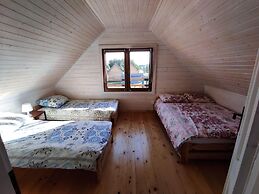 Lush Cottage 600m From the Beach in Niechorze