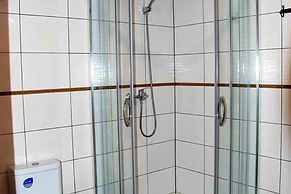 Lush Cottage 600m From the Beach in Niechorze