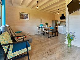 Lush Cottage 600m From the Beach in Niechorze