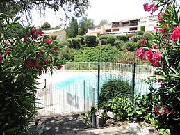 Pleasant Studio With sea View, Sainte-maxime