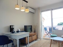 Pleasant Studio With sea View, Sainte-maxime