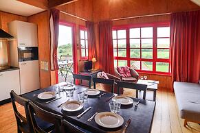 Le Domaine Val: House for 6 Guests
