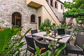 Apartment Santo Pietro Belvedere-trilo in Tuscany