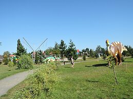 Bungalow in Wrzosowo With sea Beach