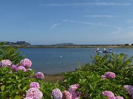 Magnificent Villa by the sea