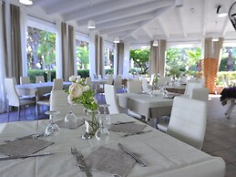 Apartment in Baia Domzia Near the sea