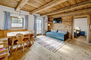 Chalet on Zettersfeld With Dolomite Views