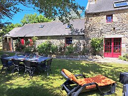Breton Granite Stone House Near the sea