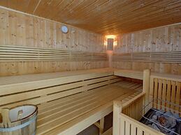 Apartment in Lienz With a Balcony