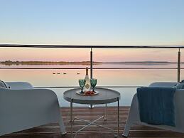 Comfortable House on the Water for 2 People.-formerly TUI Ferienhaus