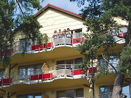 Apartment for 4 People in Swinoujscie, 300m to the Beach