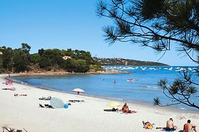 Pinarellu Apartment Steps Away From Beach