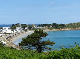 Breton Holiday Home With Fantastic sea Views