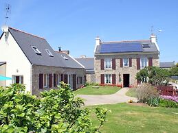 Holiday Home in Lampaul Plouarzel