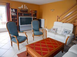 Holiday Home in Lampaul Plouarzel