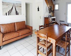 Semi-detached House, Damgan
