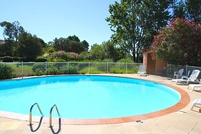 Residence Marina di Pinarello With Four Rooms