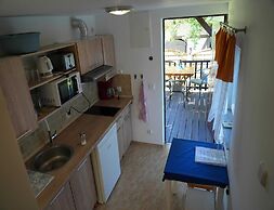 Bungalow in Kolczewo With Parking Space