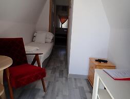 Bungalow in Kolczewo With Parking Space