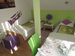 Comfortable Studio for 2 People, by the sea